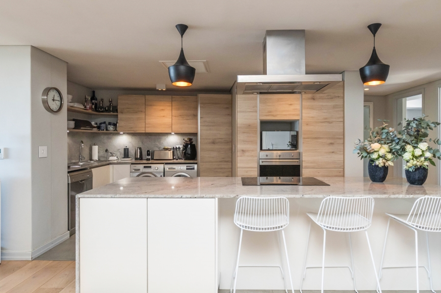 3 Bedroom Property for Sale in Sea Point Western Cape